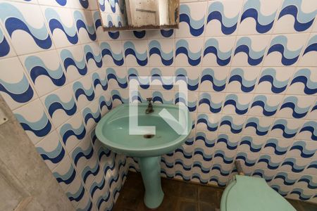 Casa à venda com 800m², 5 quartos e 3 vagasBanheiro da Sauna