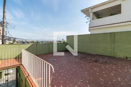 Casa à venda com 800m², 5 quartos e 3 vagasVaranda da entrada