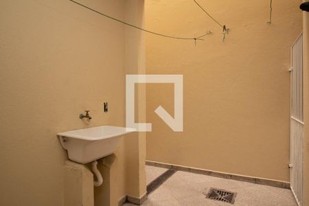 Casa para alugar com 50m², 1 quarto e sem vagaÁrea de Serviço
