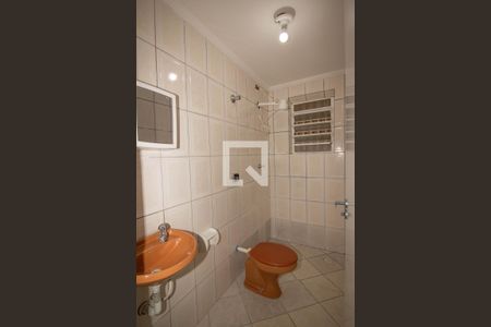 Banheiro de casa para alugar com 1 quarto, 50m² em Parque São Luís, São Paulo