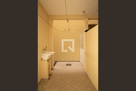 Casa para alugar com 50m², 1 quarto e sem vagaÁrea de Serviço