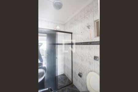 Banheiro de kitnet/studio para alugar com 1 quarto, 34m² em Santo Amaro, São Paulo