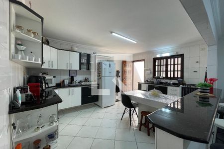 Casa à venda com 191m², 4 quartos e 2 vagasCozinha