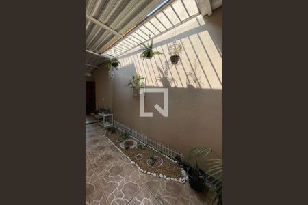 Casa à venda com 191m², 4 quartos e 2 vagasGaragem