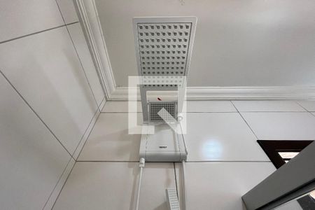 Casa à venda com 191m², 4 quartos e 2 vagasDetalhe do Banheiro da Suite