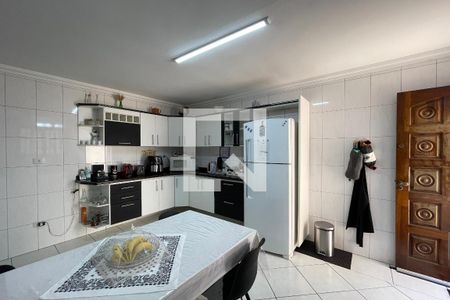 Casa à venda com 191m², 4 quartos e 2 vagasCozinha