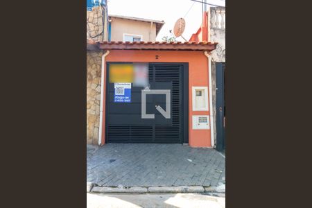 Casa à venda com 100m², 3 quartos e 2 vagasFachada