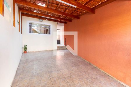 Casa à venda com 100m², 3 quartos e 2 vagasGaragem