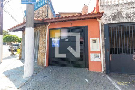 Casa à venda com 100m², 3 quartos e 2 vagasFachada