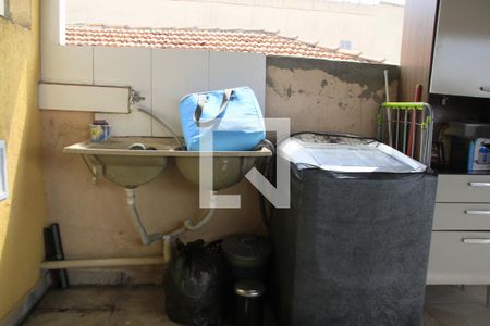 Casa para alugar com 100m², 3 quartos e sem vagaLavanderia