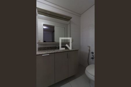 Apartamento para alugar com 197m², 2 quartos e 2 vagasBanheiro da Suíte