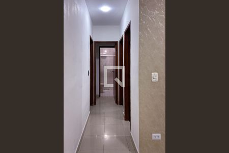 Corredor de apartamento para alugar com 2 quartos, 61m² em Santo Antônio, São Caetano do Sul