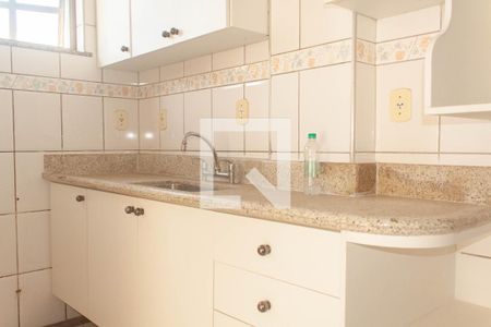 Casa de condomínio para alugar com 130m², 3 quartos e 2 vagas Cozinha 