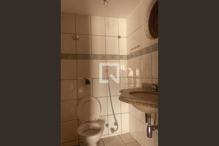 Casa de condomínio para alugar com 130m², 3 quartos e 2 vagasLavabo 