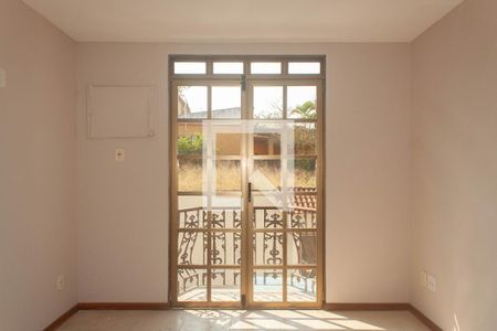 Casa de condomínio para alugar com 130m², 3 quartos e 2 vagasQuarto 