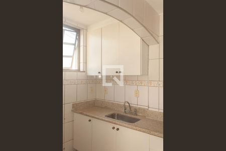 Casa de condomínio para alugar com 130m², 3 quartos e 2 vagas Cozinha 