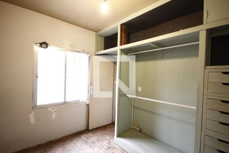 Casa à venda com 200m², 3 quartos e 3 vagasQuarto 2