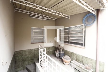 Casa à venda com 200m², 3 quartos e 3 vagasAcesso Área de Serviço