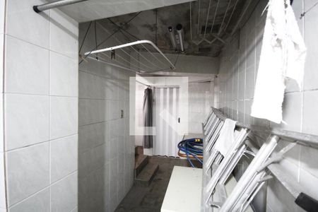 Casa à venda com 200m², 3 quartos e 3 vagasÁrea de Serviço