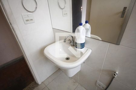 Casa à venda com 200m², 3 quartos e 3 vagasBanheiro