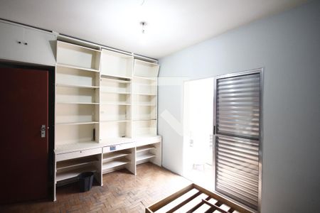 Casa à venda com 200m², 3 quartos e 3 vagasQuarto 3