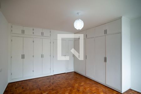 Casa à venda com 240m², 3 quartos e 2 vagas Casa à venda com 240m², 3 quartos e 2 vagasQuarto 3