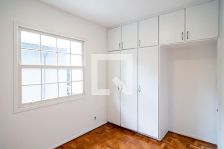 Casa à venda com 240m², 3 quartos e 2 vagas Casa à venda com 240m², 3 quartos e 2 vagasQuarto 1