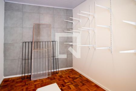 Casa à venda com 240m², 3 quartos e 2 vagas Casa à venda com 240m², 3 quartos e 2 vagasQuarto de Serviço