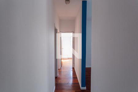Corredor de apartamento à venda com 3 quartos, 79m² em Floresta, Belo Horizonte
