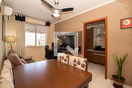 Sala de apartamento à venda com 2 quartos, 55m² em Jardim Itu Sabará, Porto Alegre