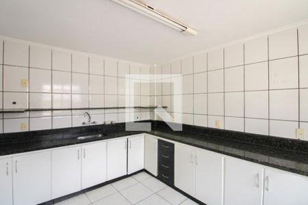 Casa para alugar com 360m², 4 quartos e 2 vagasAnexo - Cozinha