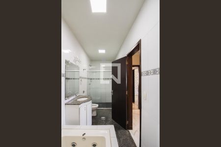 Casa para alugar com 360m², 4 quartos e 2 vagasBanheiro da Suíte