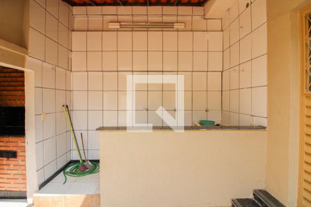 Casa para alugar com 360m², 4 quartos e 2 vagasÁrea de Serviço