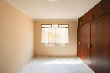 Casa para alugar com 360m², 4 quartos e 2 vagasQuarto 2