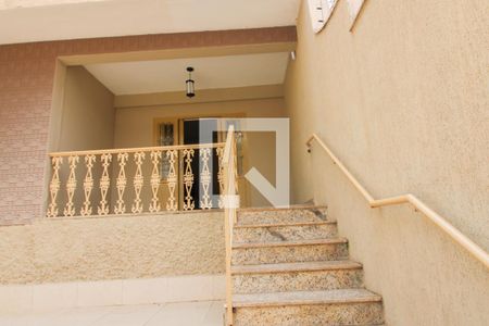 Casa para alugar com 360m², 4 quartos e 2 vagasEntrada