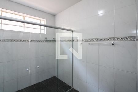 Casa para alugar com 360m², 4 quartos e 2 vagasBanheiro Social