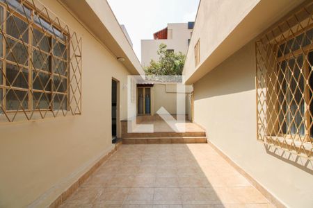 Casa para alugar com 360m², 4 quartos e 2 vagasQuintal