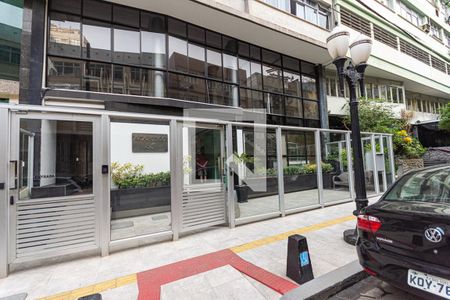 Apartamento à venda com 90m², 2 quartos e sem vagaFachada