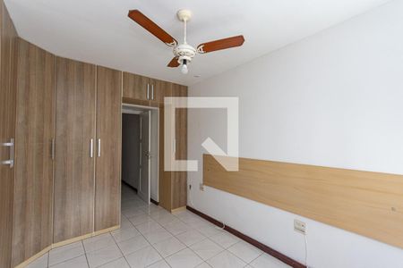 Suite de apartamento à venda com 2 quartos, 90m² em Icaraí, Niterói