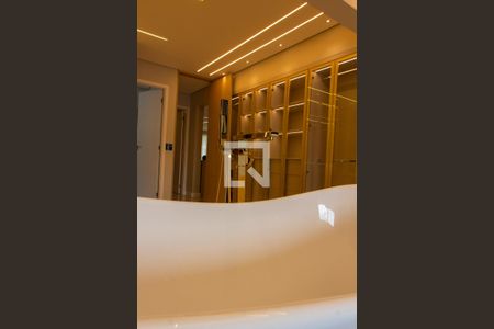 Apartamento à venda com 136m², 2 quartos e 2 vagas Apartamento à venda com 136m², 2 quartos e 2 vagasCLOSET DA SUITE MASTER