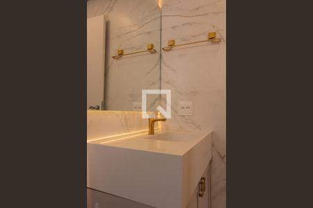 Apartamento à venda com 136m², 2 quartos e 2 vagas Apartamento à venda com 136m², 2 quartos e 2 vagasBANHEIRO DA SUITE MASTER