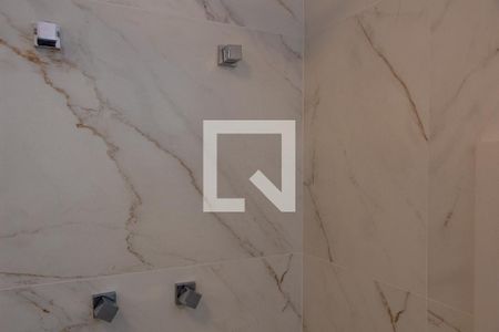 Apartamento à venda com 136m², 2 quartos e 2 vagas Apartamento à venda com 136m², 2 quartos e 2 vagasBANHEIRO DA SUITE 2