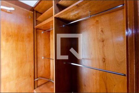 Apartamento à venda com 130m², 4 quartos e 2 vagasCloset