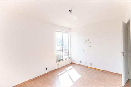 Apartamento à venda com 130m², 4 quartos e 2 vagasQuarto 3
