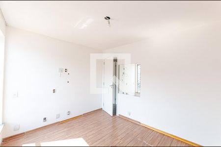 Apartamento à venda com 130m², 4 quartos e 2 vagasQuarto 3