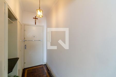 Hall de Entrada de apartamento à venda com 2 quartos, 134m² em Vila Buarque, São Paulo