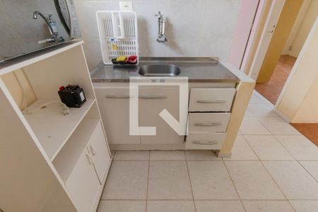 Casa para alugar com 250m², 6 quartos e 2 vagas Casa para alugar com 250m², 6 quartos e 2 vagasCozinha e Area de Serviço /Casa 2