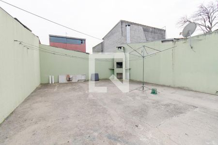 Casa para alugar com 250m², 6 quartos e 2 vagas Casa para alugar com 250m², 6 quartos e 2 vagasQuintal
