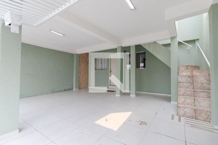 Casa para alugar com 250m², 6 quartos e 2 vagas Casa para alugar com 250m², 6 quartos e 2 vagasGaragem