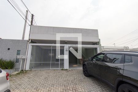 Casa para alugar com 250m², 6 quartos e 2 vagas Casa para alugar com 250m², 6 quartos e 2 vagasFachada